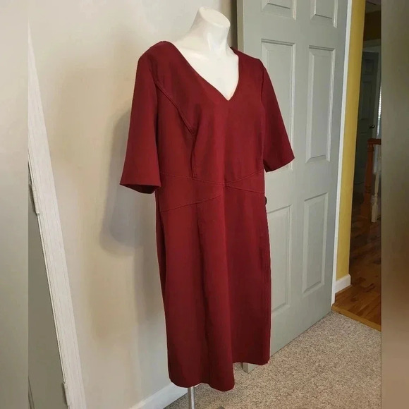 Eloquii 9 to 5 Stretch Minimalist Career Work Burgundy Red Knee Length Dress(20) - Picture 4 of 11